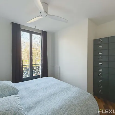 Superb Spacious Located At Mont Cenis Апартаменты Париж